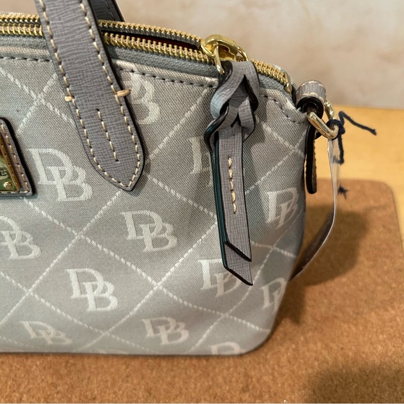 Dooney& Bourke signature gray and white quilted handbag Ruby Style 799344784928 - Picture 5 of 16